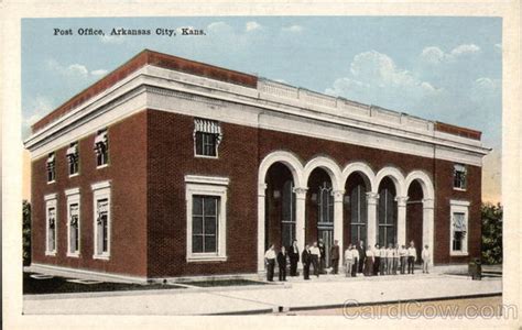 Arkansas City Post Office: Passport Office in Arkansas City KS.